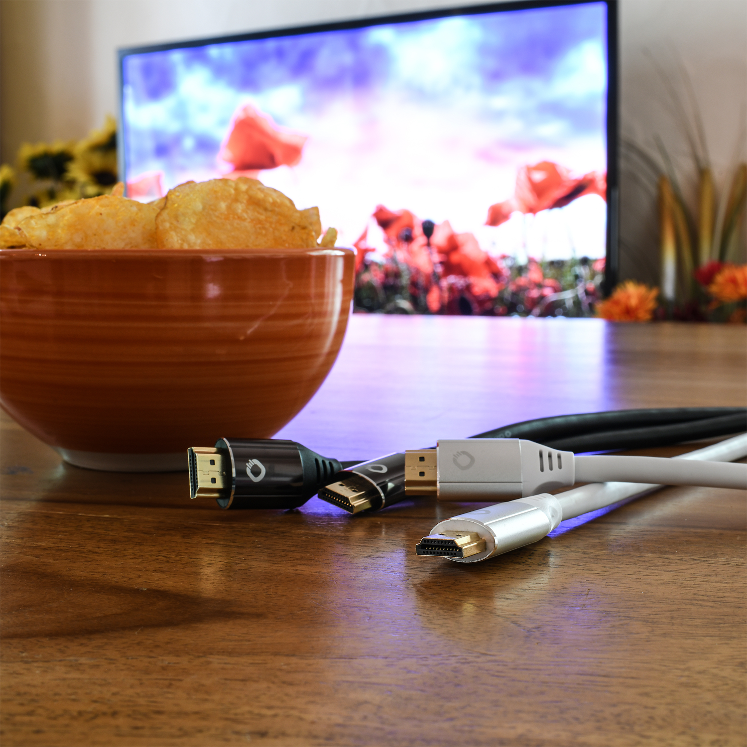 Ultra High-Speed HDMI Kabel Oehlbach schwarz goldene Anschlüsse Text Ultra High Speed HDMI 2.1 auf Kabel