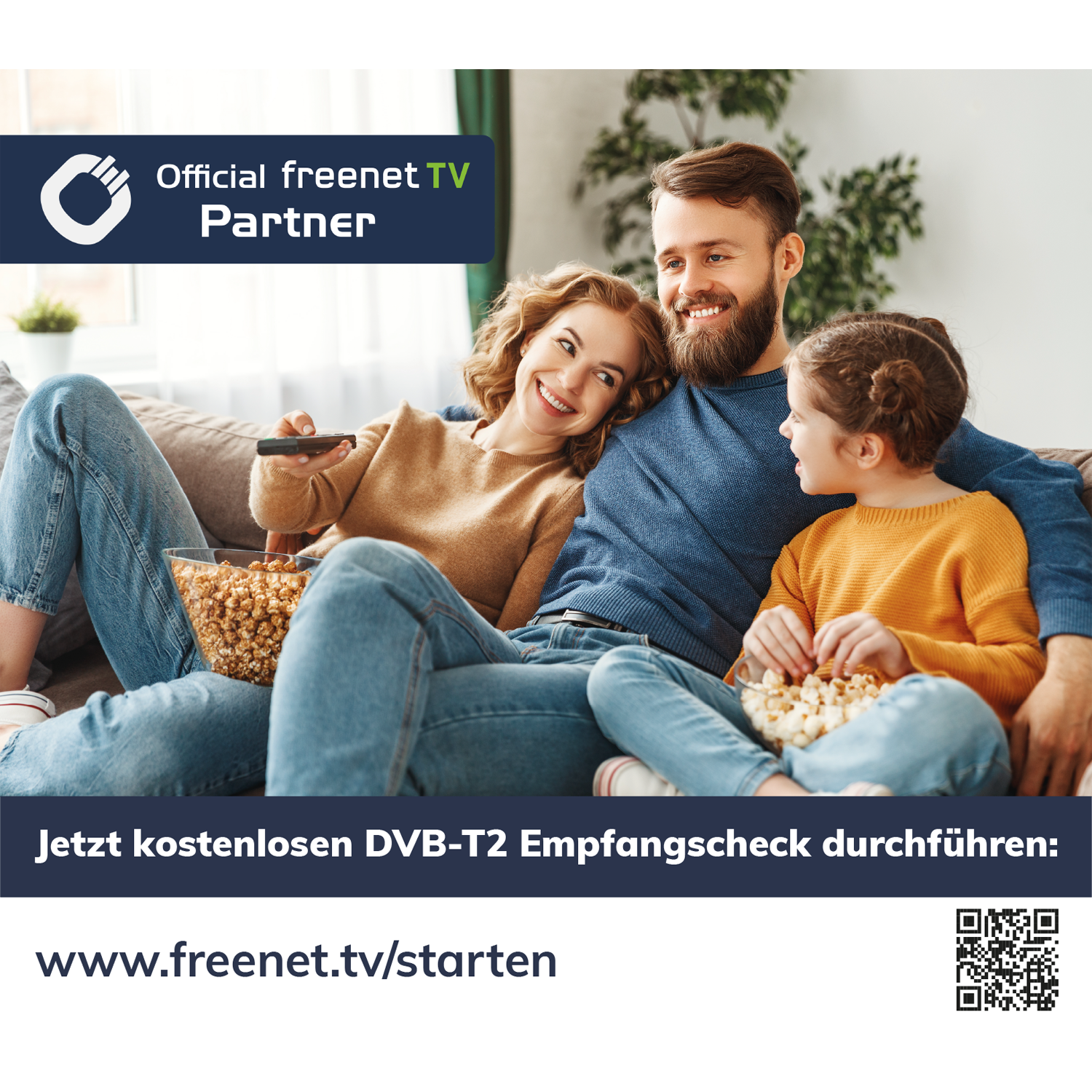 Zimmerantenne in Schwarz mit Oehlbach-Logo mittig unten. Flache rechteckige Form auf weißem Hintergrund. Kabel an linker Seite.